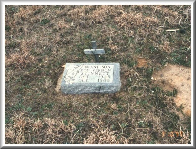 Roy Vernon Stinnett gravestone