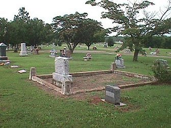 maysville2.jpg (33899 bytes)