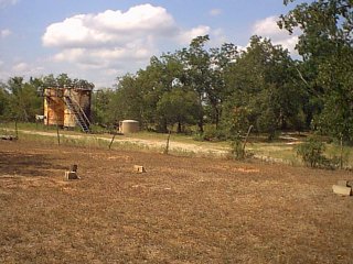 wchapel1.jpg (25933 bytes)