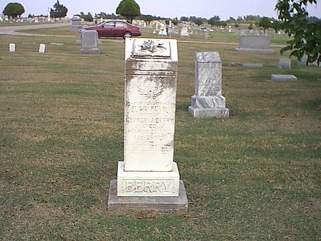 berry3.jpg (92561 bytes)