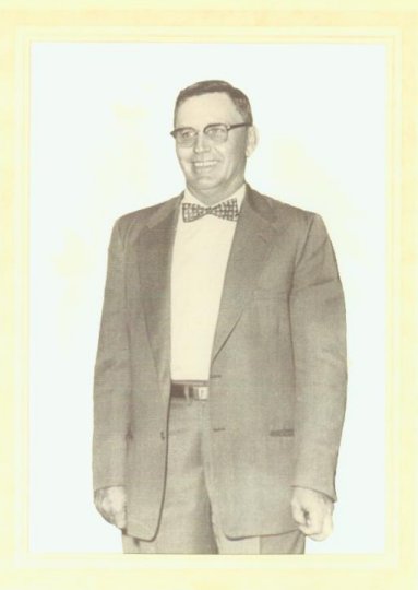 fincheralvac.jpg (19645 bytes)