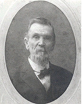 kennedyjlphoto.jpg (61139 bytes)