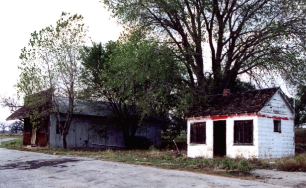byrona_1.jpg (76443 bytes)
